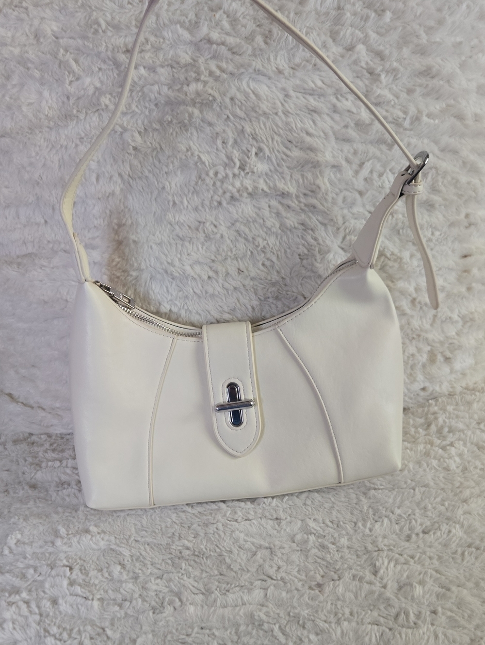 Classic White Shoulder Bag with Turn-Lock Strap